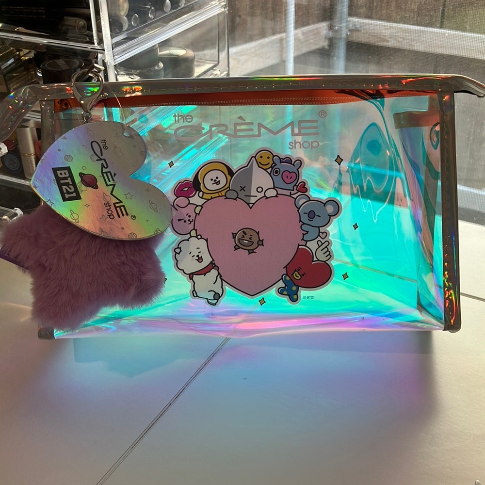 Crème Shop Makeup bag